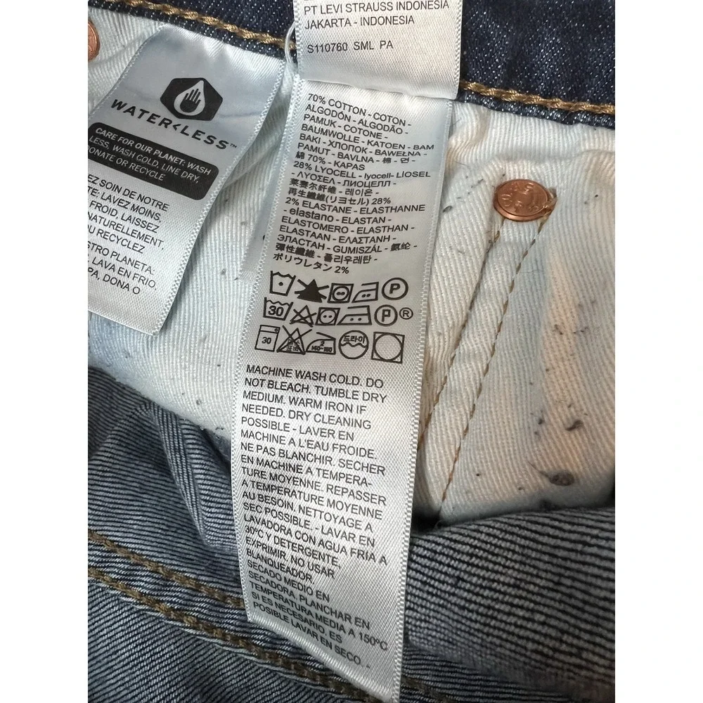 Levi's 502 Taper Men's Blue denim Jeans Size 31x32 - WPL 423